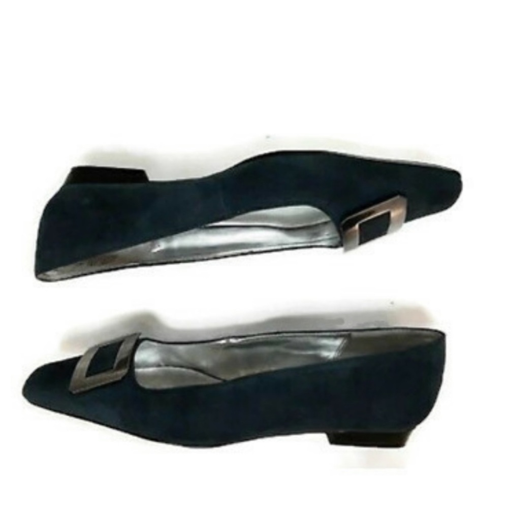 Chinese Laundry Rhoda Navy Suede size 6m